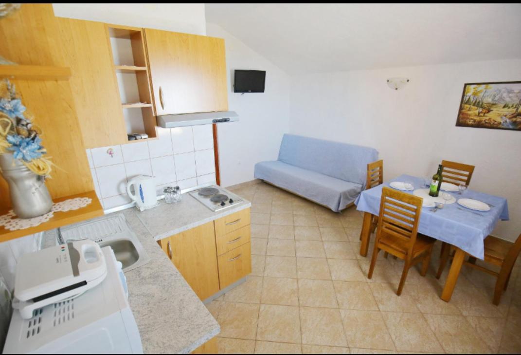 Apartmani Mirjana Tribanj-Kruscica Exterior photo