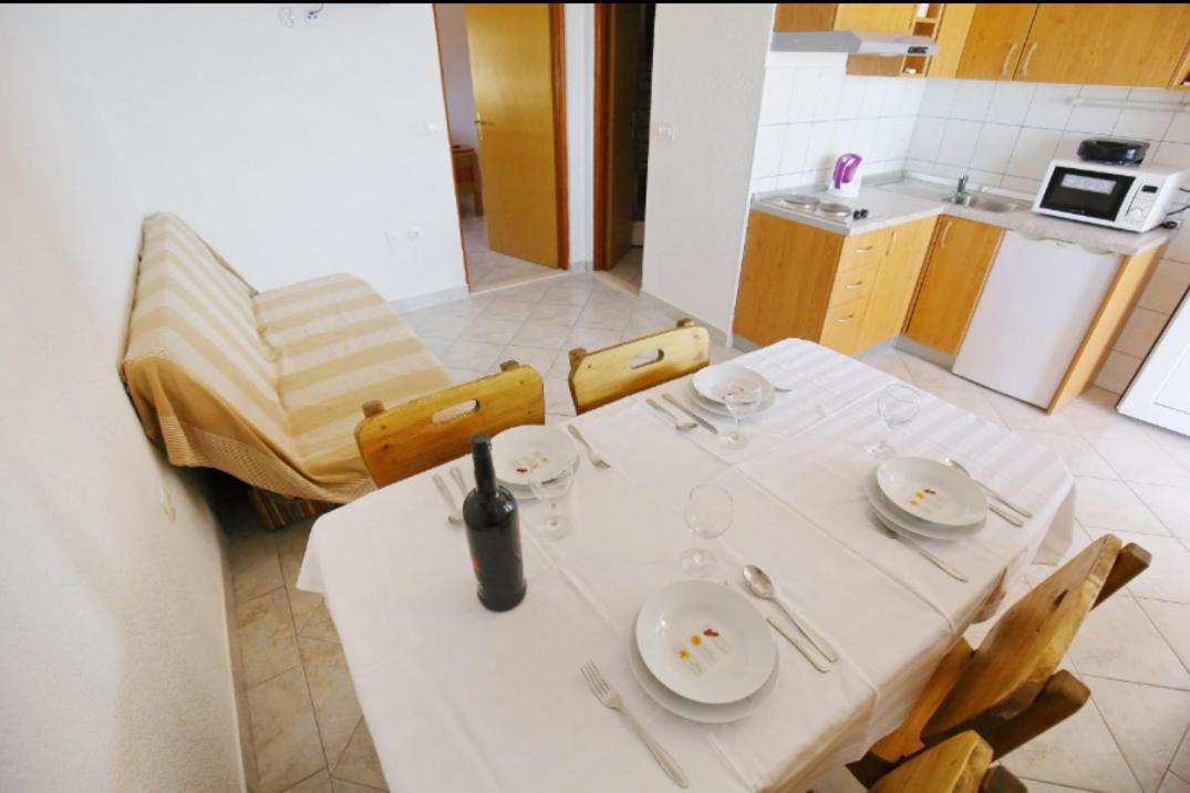 Apartmani Mirjana Tribanj-Kruscica Exterior photo